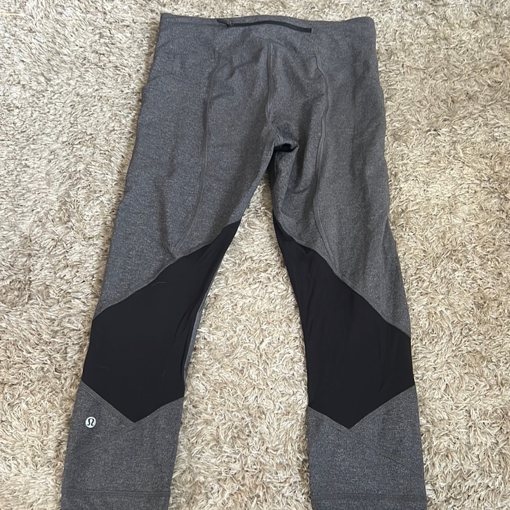 Lululemon crop leggings